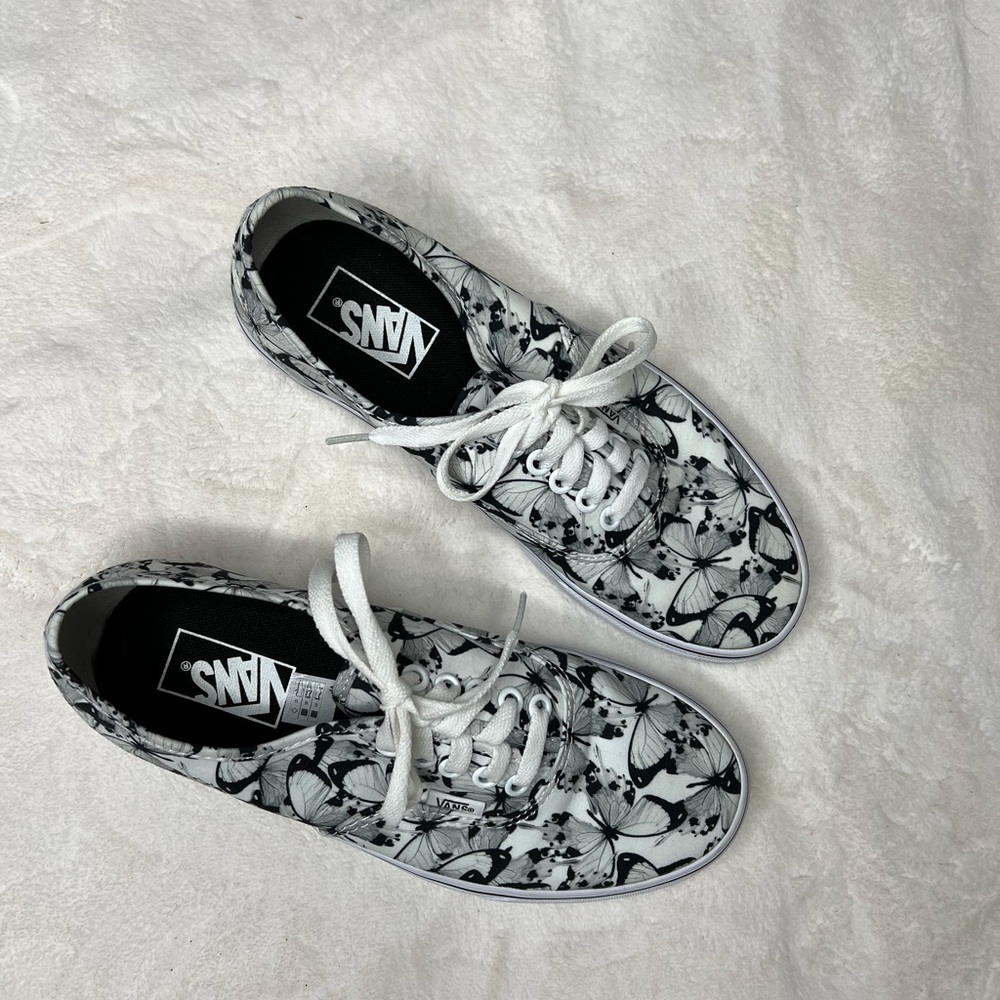 Grey Scale Butterfly Authentic Style from Vans
